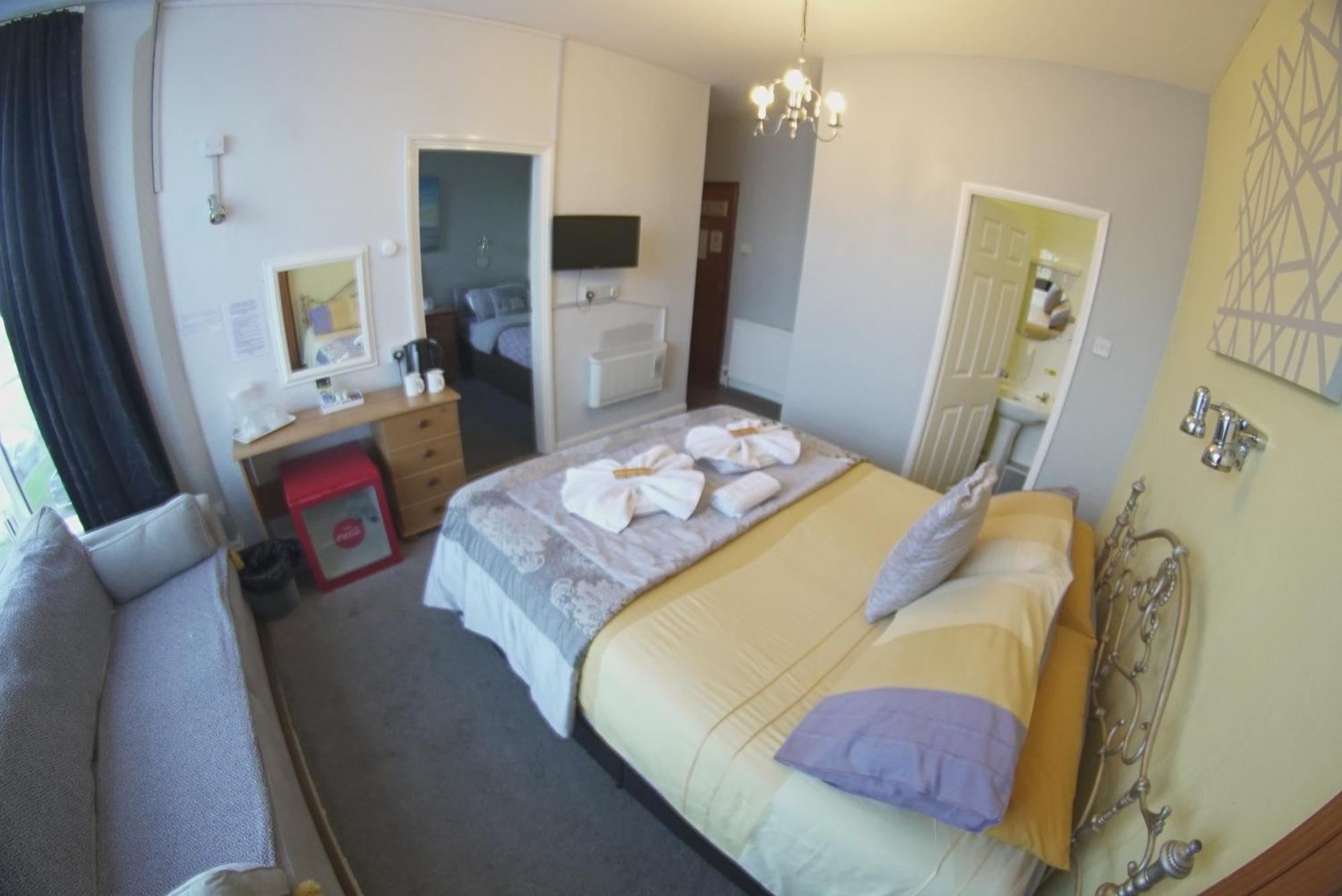 The Eastleigh Hotel Skegness Buitenkant foto